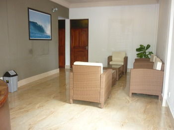 Batuta Maldives Surf View Hotel Thulusdhoo Bagian luar foto