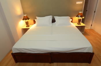 Batuta Maldives Surf View Hotel Thulusdhoo Bagian luar foto